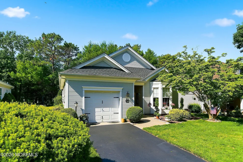 Unit for sale at 4 April Springs Court, Lakewood, NJ 08701