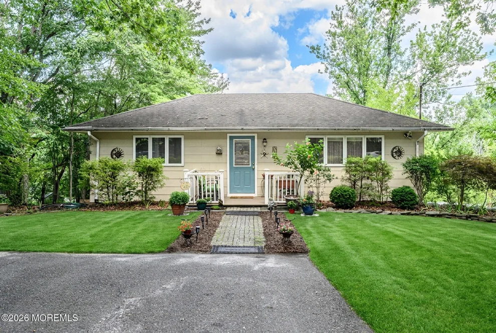 Unit for sale at 15 Poplar Street, Jackson, NJ 08527