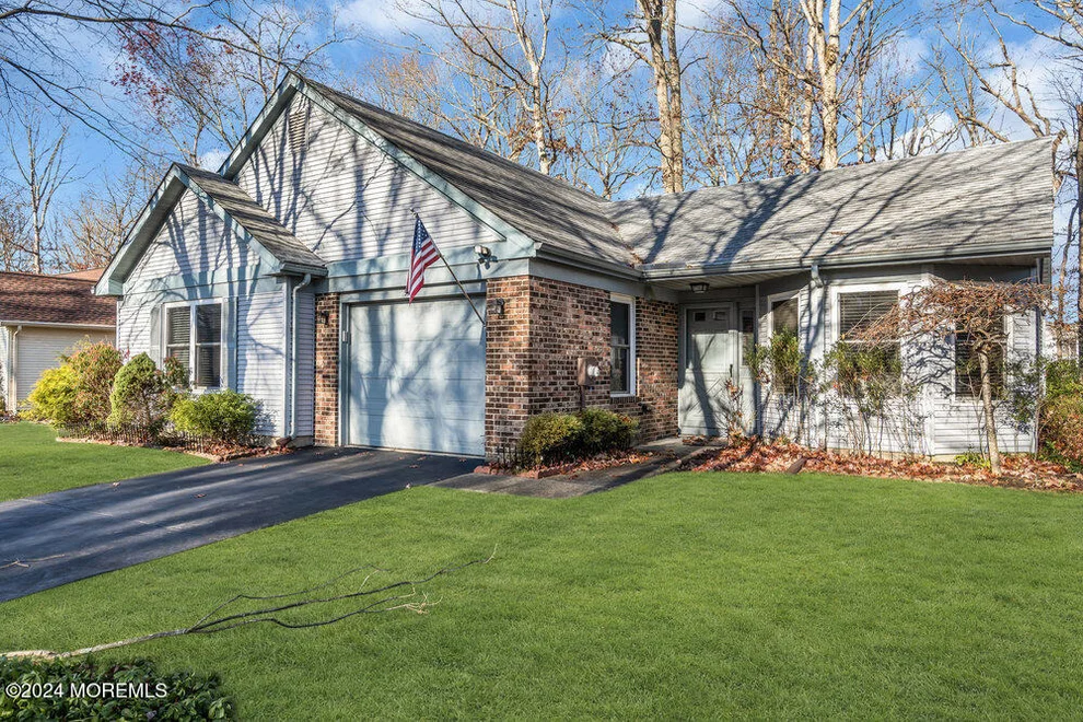 Unit for sale at 572 Petunia Lane N, Whiting, NJ 08759