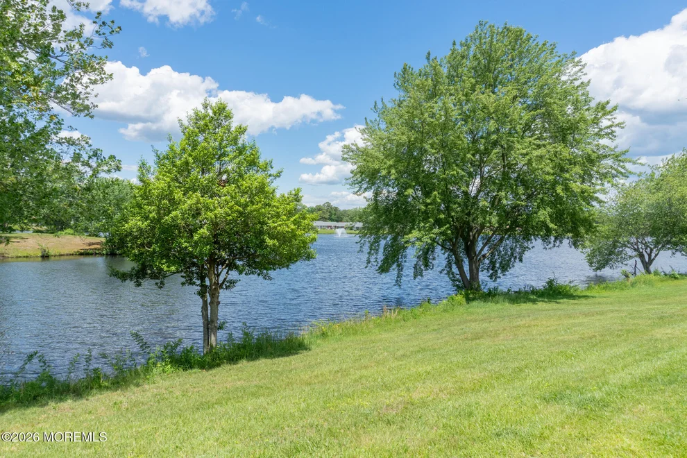 Unit for sale at 106C Edinburgh Lane, Lakewood, NJ 08701