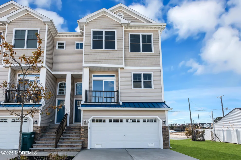 Unit for sale at 27 Jeffrey Drive, Little Egg Harbor, NJ 08087