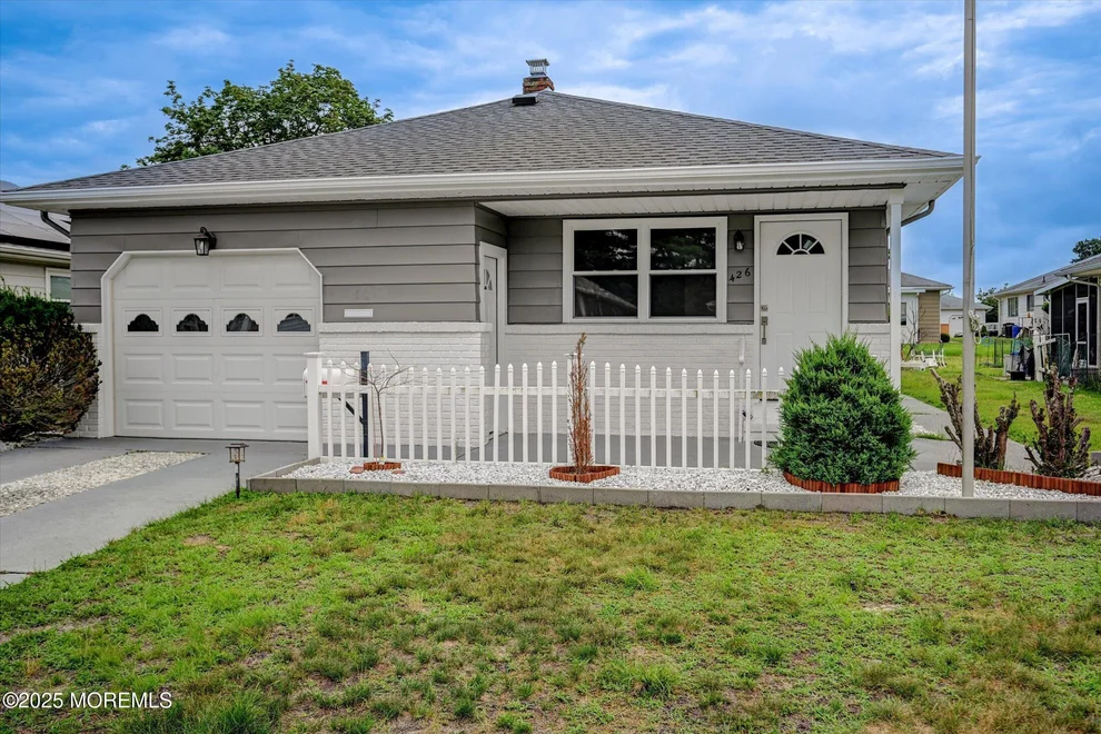 Unit for sale at 426 Saint Thomas Drive N, Toms River, NJ 08757
