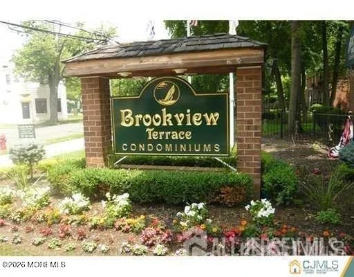 Unit for sale at 289 Main Street, Spotswood, NJ 08884