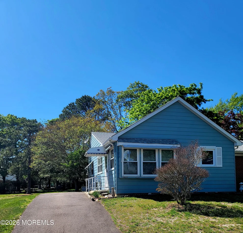 Unit for sale at 142 Hudson Parkway, Whiting, NJ 08759