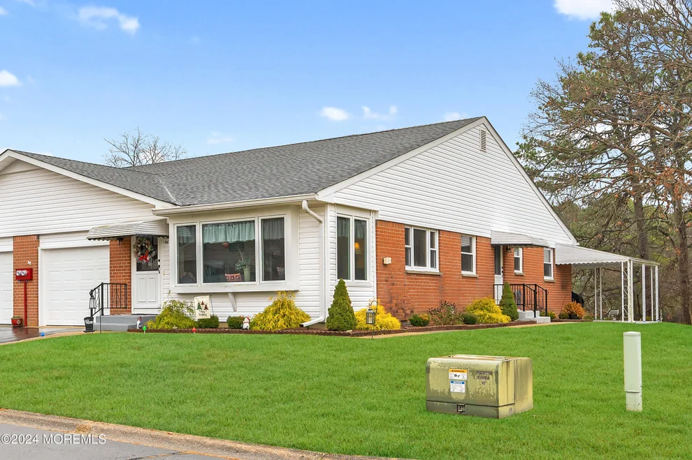 Unit for sale at 56 Hudson Parkway, Whiting, NJ 08759