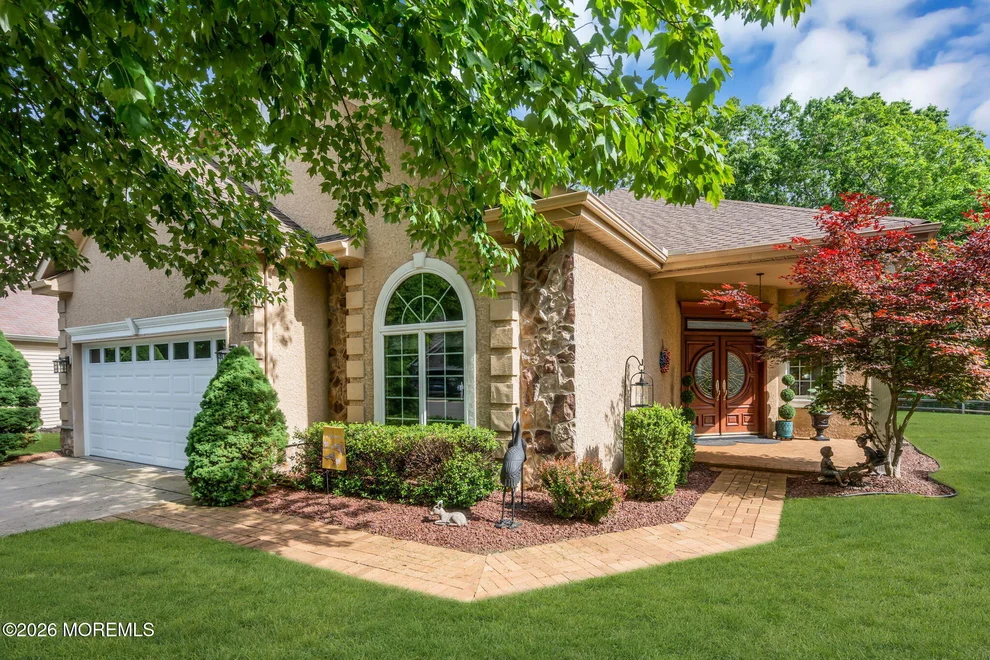 Unit for sale at 6 Sunningdale Court, Jackson, NJ 08527