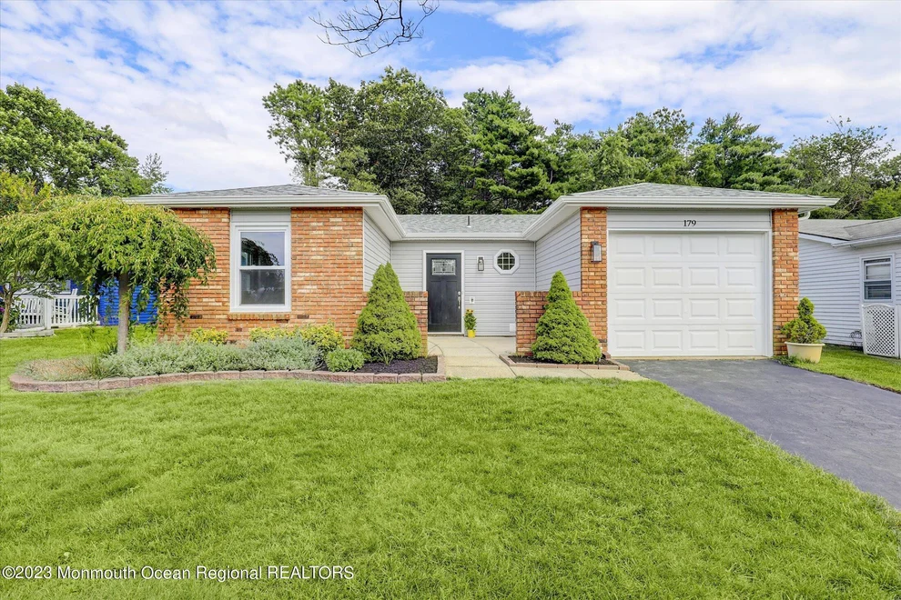 Unit for sale at 179 Courtshire Drive, Brick, NJ 08723