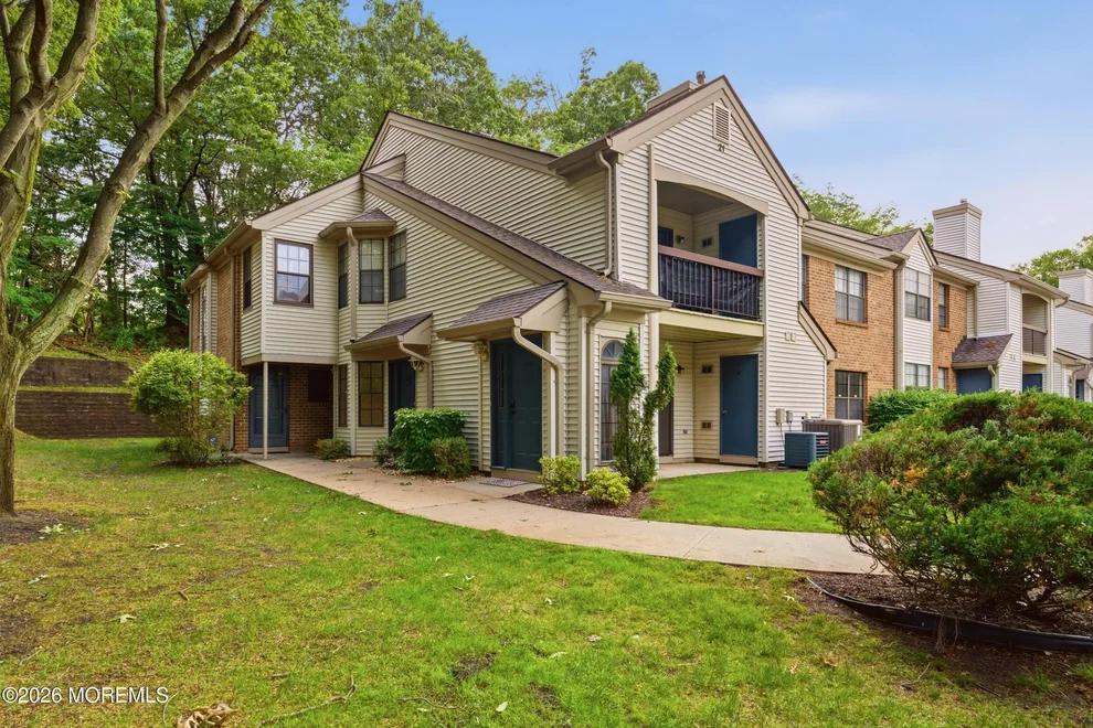 Unit for sale at 2101 Bayhead Drive, Parlin, NJ 08859