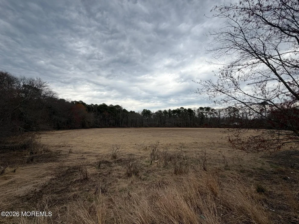 Unit for sale at 205 Siloam Road, Freehold, NJ 07728