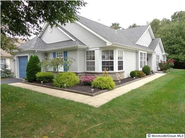 Unit for sale at 2731 Meadow Lake Drive, Toms River, NJ 08755