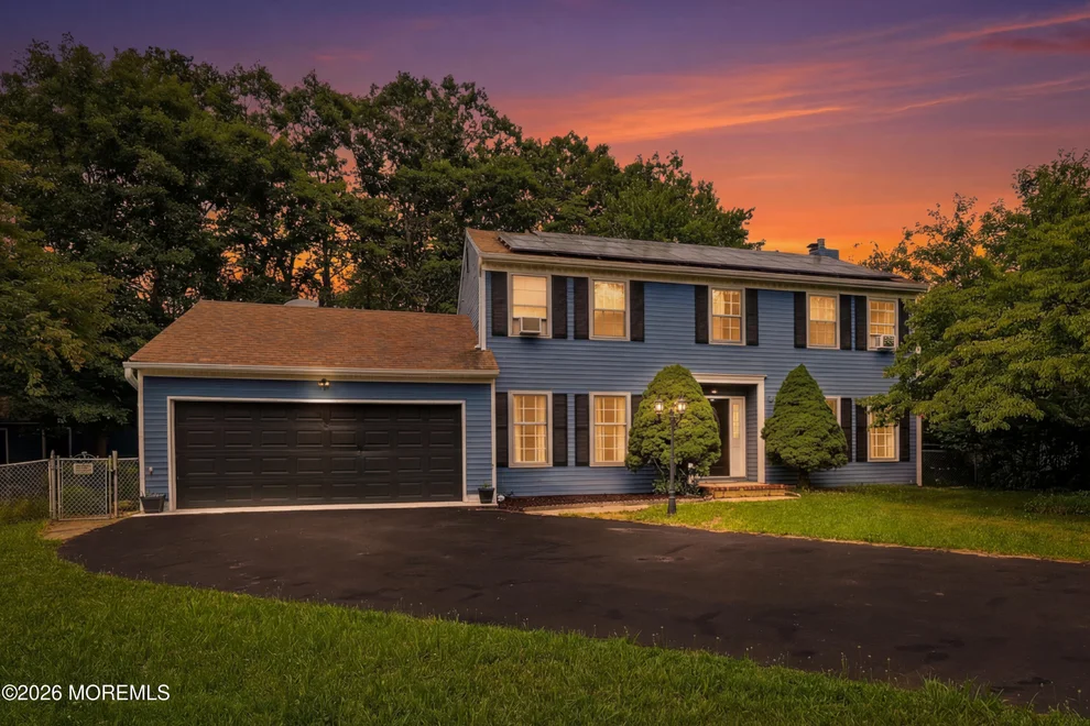 Unit for sale at 22 Kim Lane, Toms River, NJ 08755