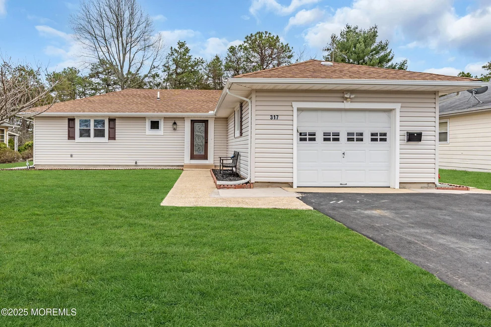 Unit for sale at 317 St Thomas Drive, Toms River, NJ 08757