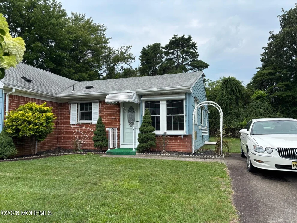 Unit for sale at 136 Hudson Parkway, Whiting, NJ 08759
