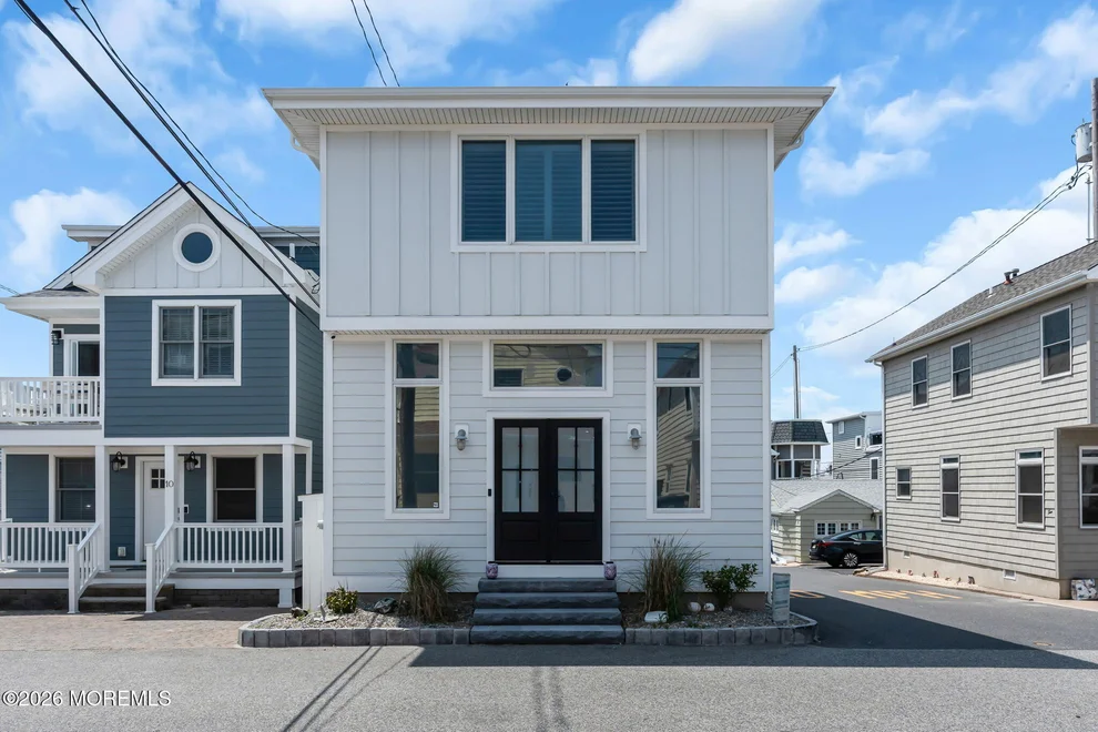 Unit for sale at 11 E Beach Way, Lavallette, NJ 08735