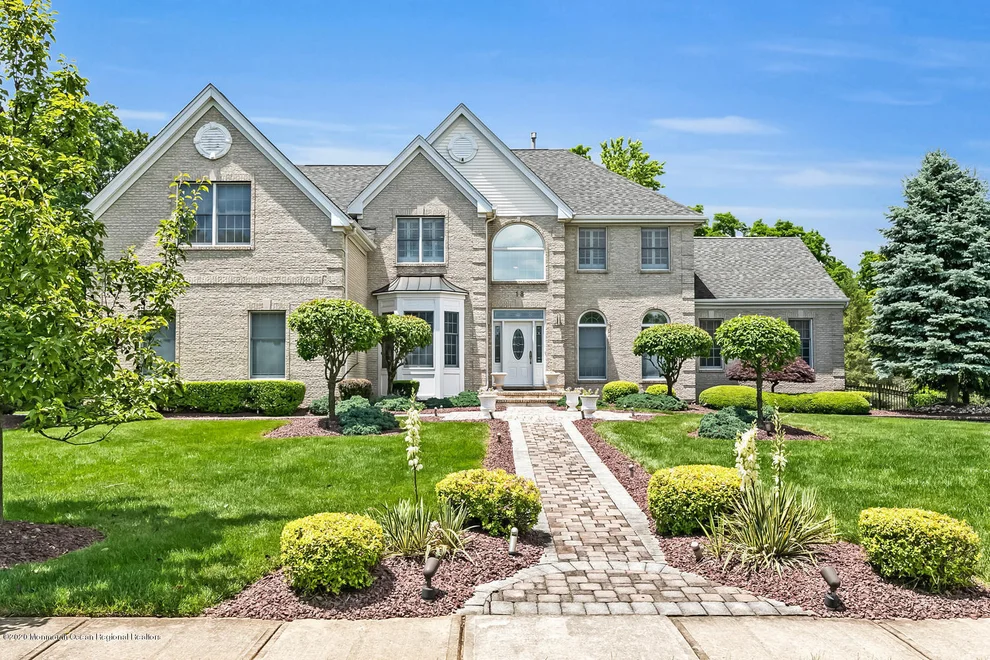 Unit for sale at 18 Coleridge Drive, Marlboro, NJ 07746