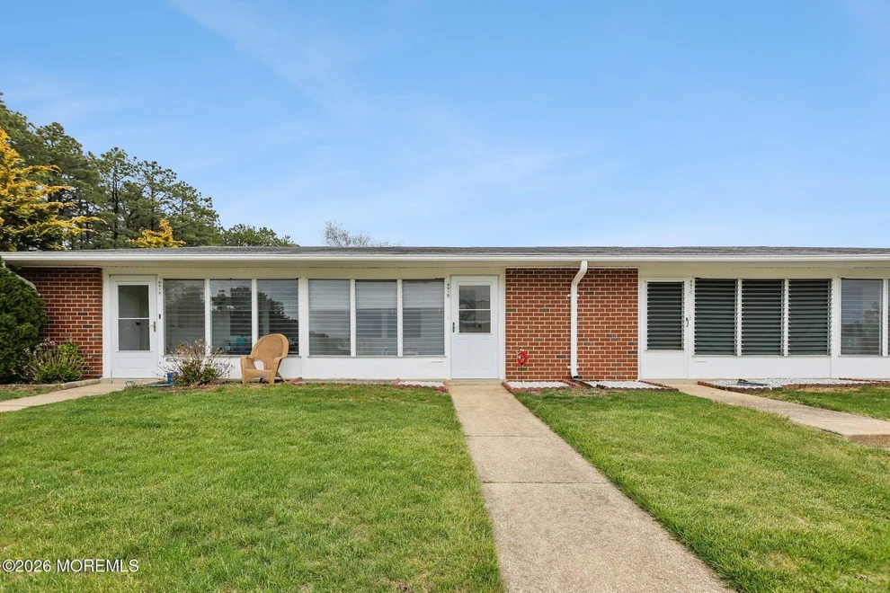 Unit for sale at 891B Inverness Court, Lakewood, NJ 08701