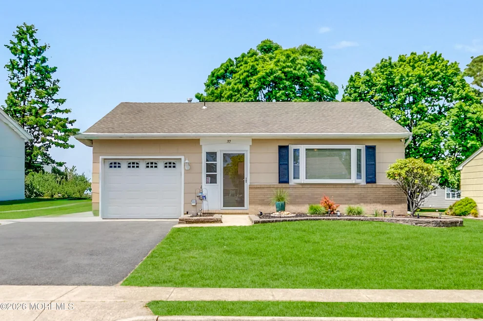 Unit for sale at 32 Carlisle Road, Toms River, NJ 08757