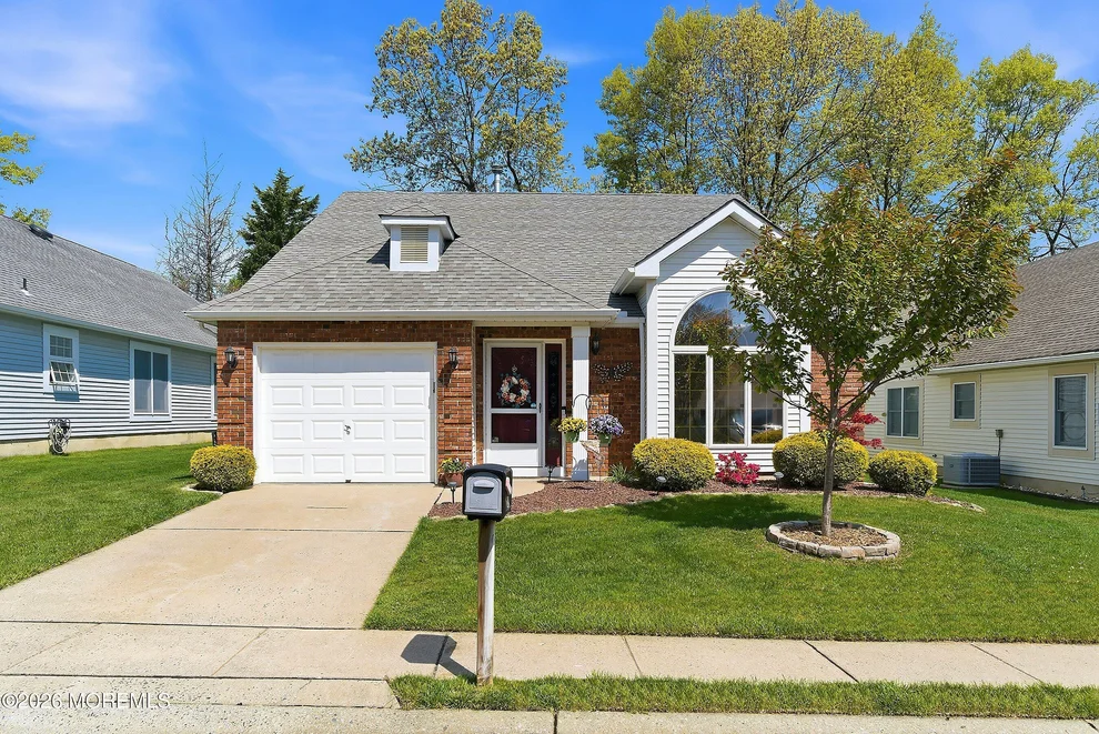 Unit for sale at 1462 Burr Oak Road, Toms River, NJ 08755