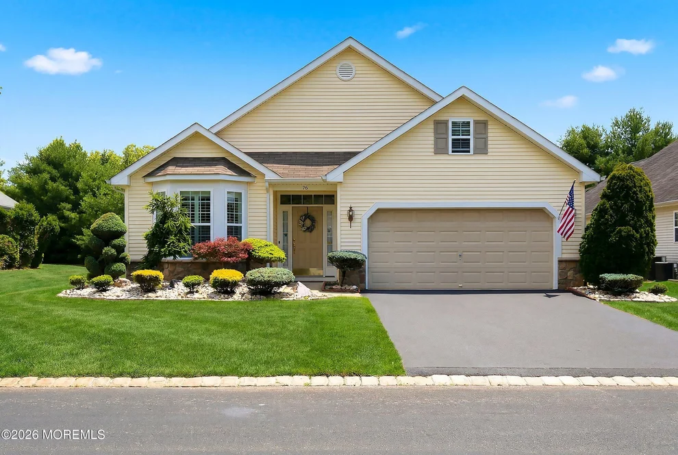 Unit for sale at 714 Hollybrook Lane, Manchester, NJ 08759