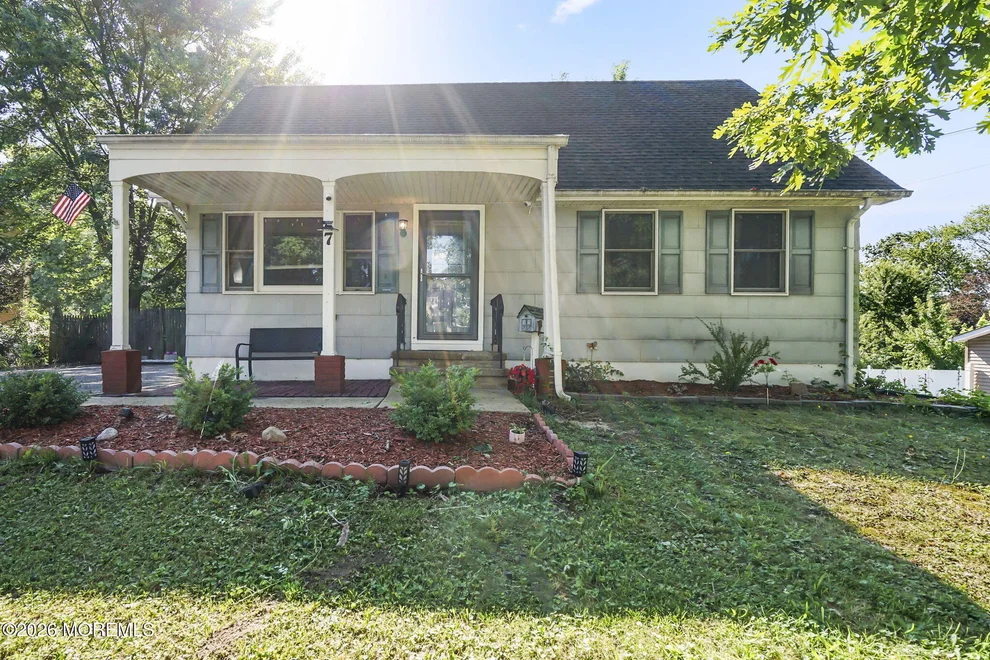 Unit for sale at 7 Princeton Drive, Jackson, NJ 08527