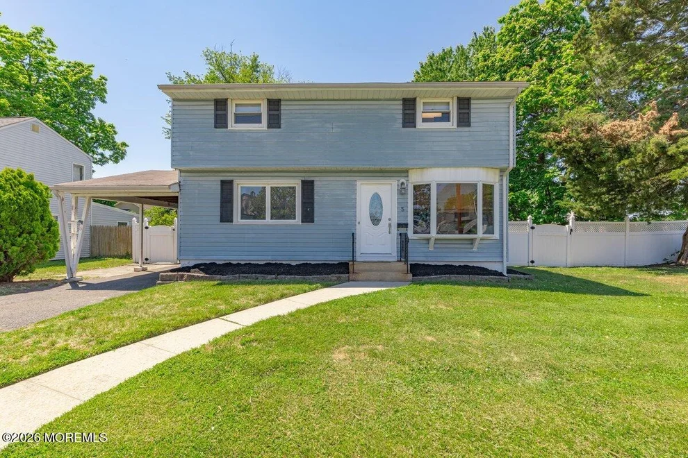Unit for sale at 5 Scholer Drive, Union Beach, NJ 07735