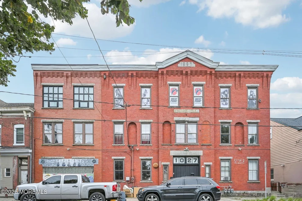 Unit for sale at 1027 S Clinton Avenue, Trenton, NJ 08611