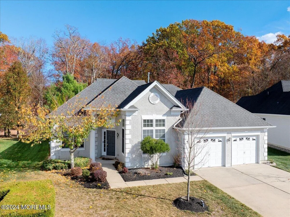Unit for sale at 5 Exeter Drive, Freehold, NJ 07728