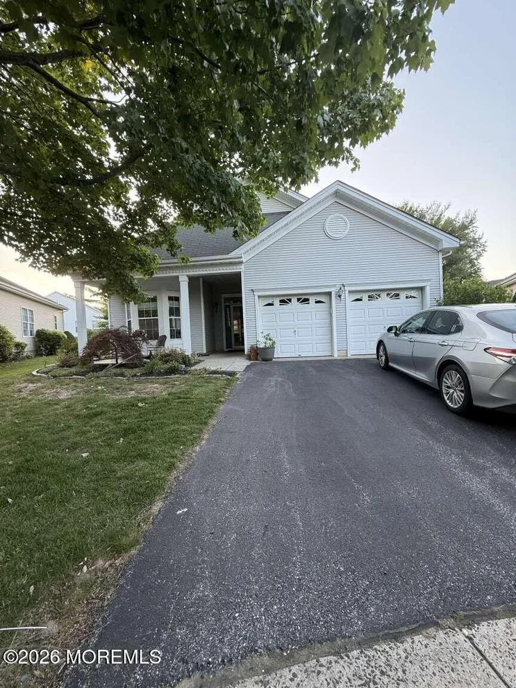 Unit for sale at 9 Summerfield Drive, Lakewood, NJ 08701