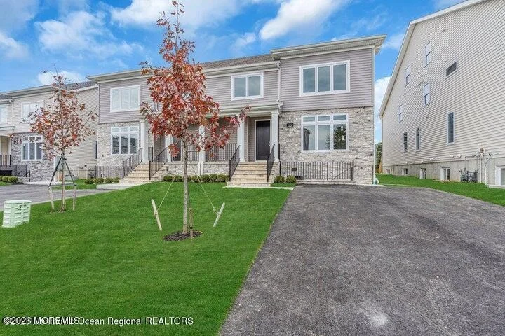 Unit for sale at 20 Blue River Way, Lakewood, NJ 08701