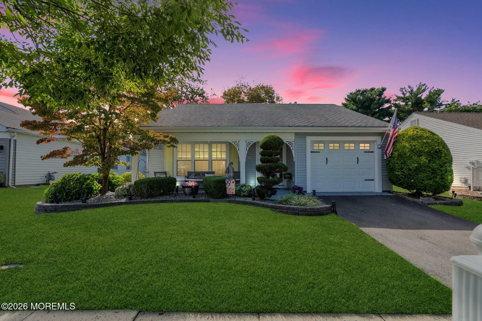 Unit for sale at 19 Weybridge Place, Manchester, NJ 08759