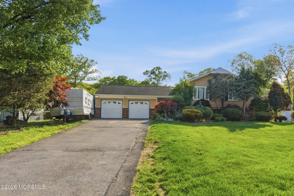 Unit for sale at 9 Camelot Court, Manalapan, NJ 07726