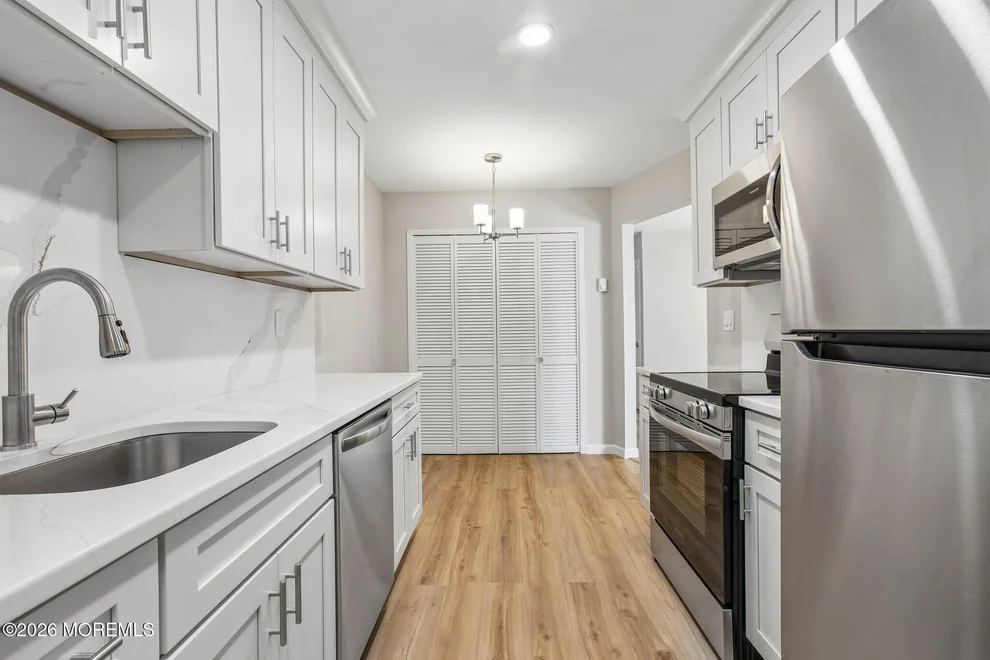 Unit for sale at 18 Pine Cluster Circle, Manalapan, NJ 07726