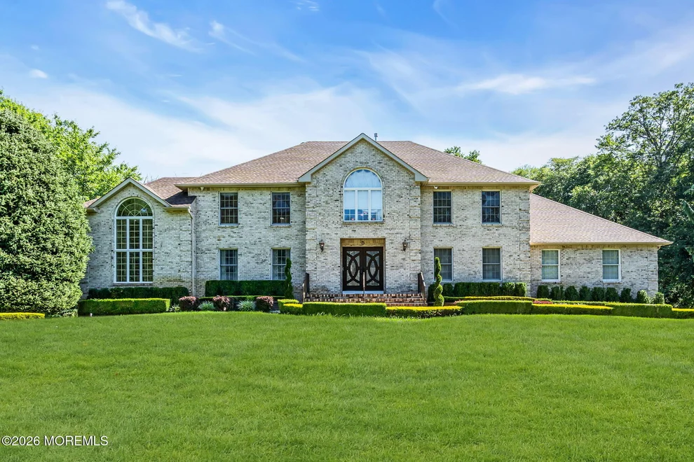 Unit for sale at 5 Shira Lane, Manalapan, NJ 07726