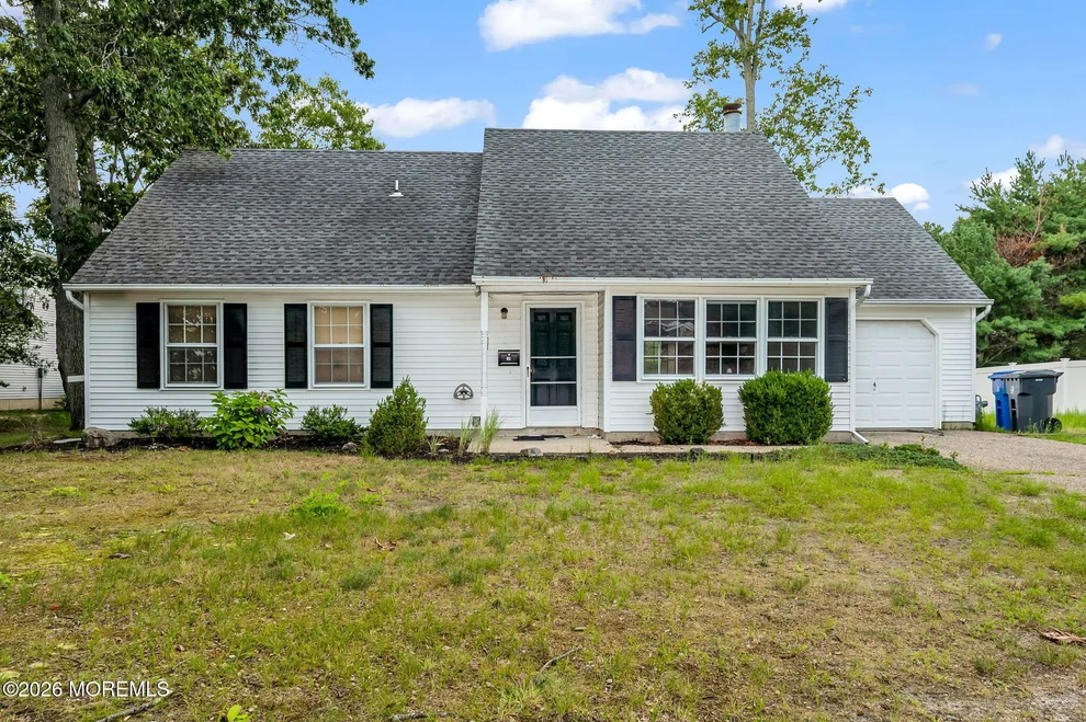 Unit for sale at 28 Brand Road, Toms River, NJ 08753