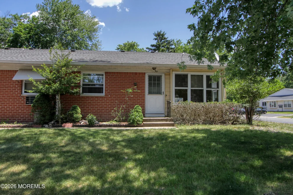 Unit for sale at 19 Yorktowne Parkway, Whiting, NJ 08759