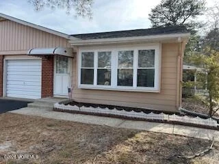Unit for sale at 10 B Lexington Drive, Manchester, NJ 08759