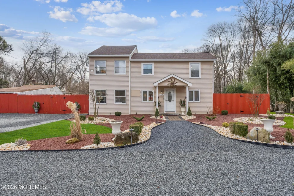 Unit for sale at 505 W Farms Road, Howell, NJ 07731