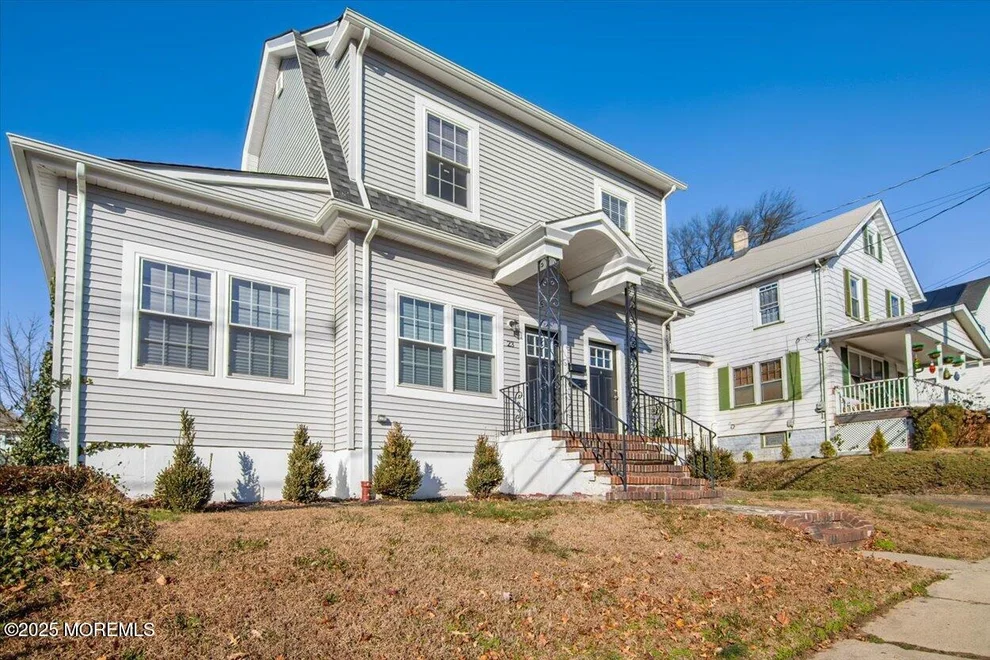 Unit for sale at 23 Carlton Street S, Edison, NJ 08837