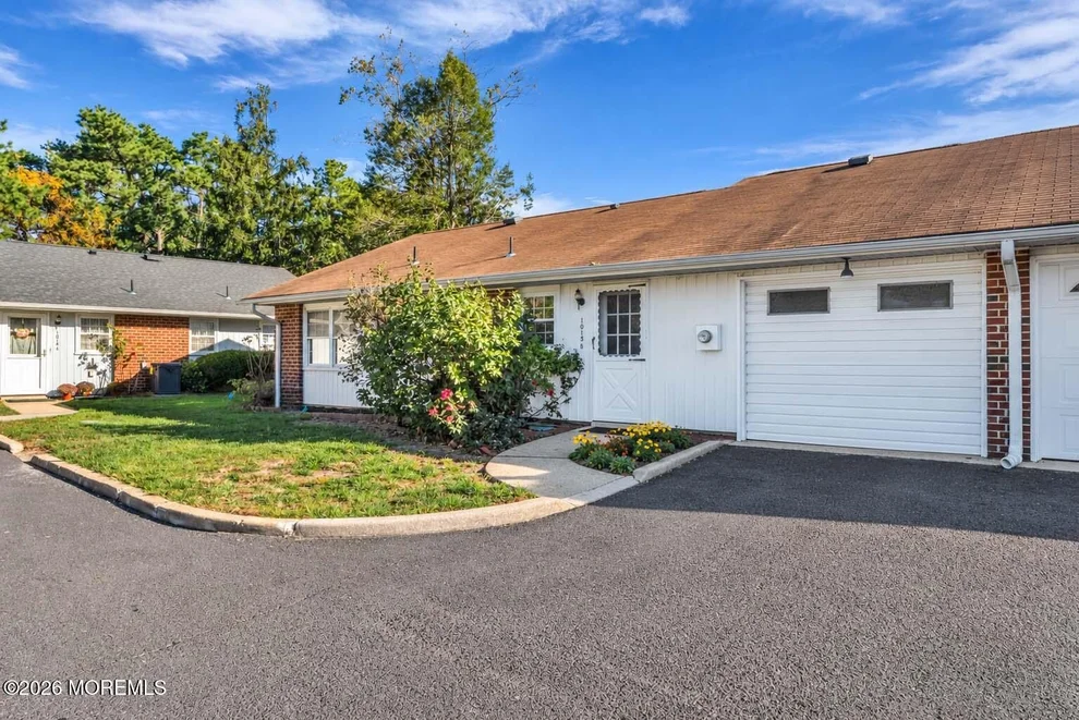 Unit for sale at 1015D Aberdeen Drive, Lakewood, NJ 08701