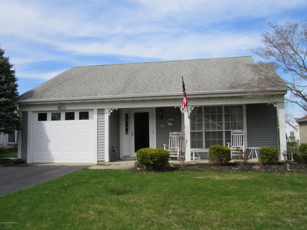 Unit for sale at 32 Normanton Avenue, Manchester, NJ 08759