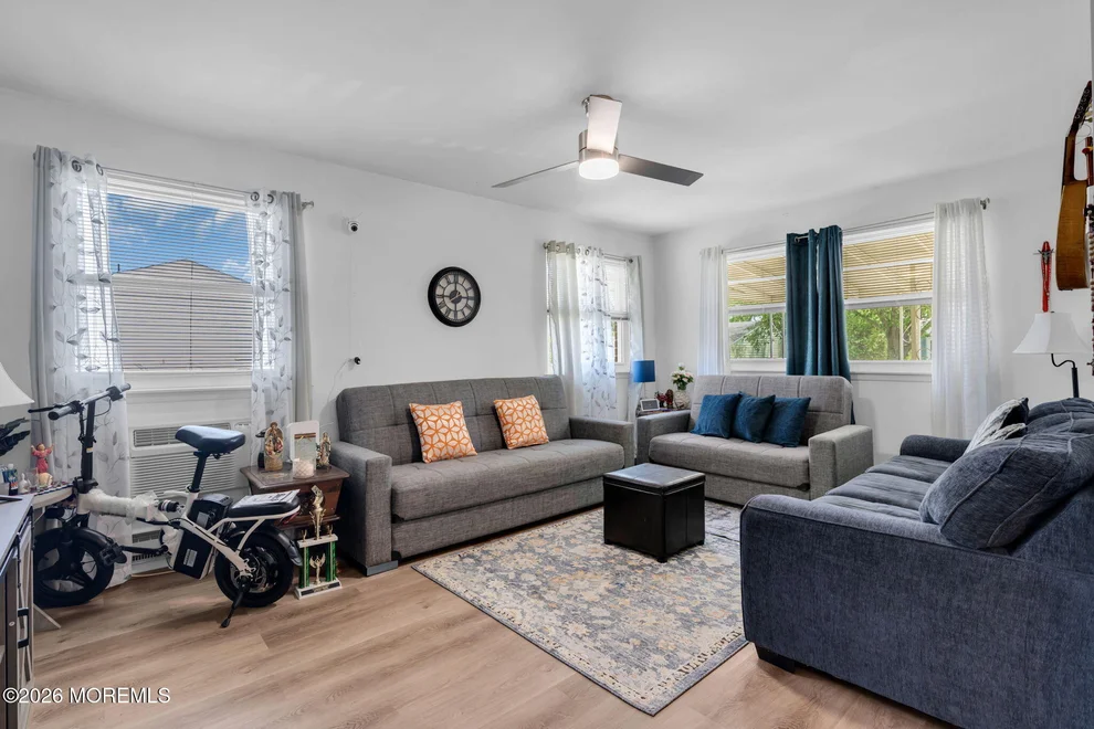 Unit for sale at 76 Franklin Lane, Whiting, NJ 08759