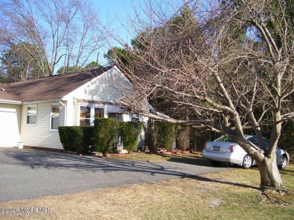 Unit for sale at 1 Quincy Drive, Whiting, NJ 08759