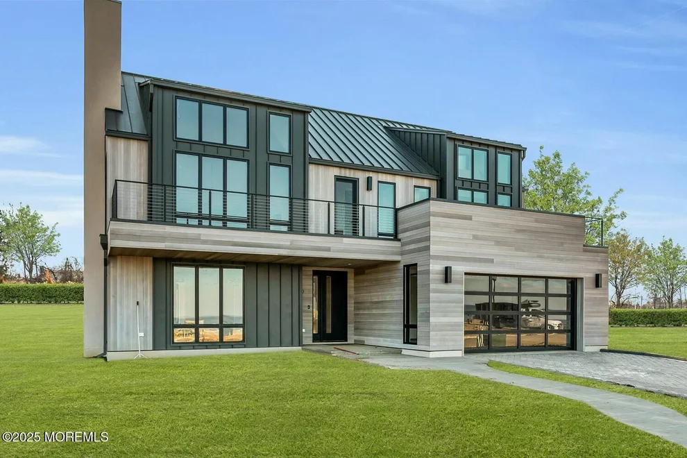 Unit for sale at 5 Brant Drive, Atlantic Highlands, NJ 07716