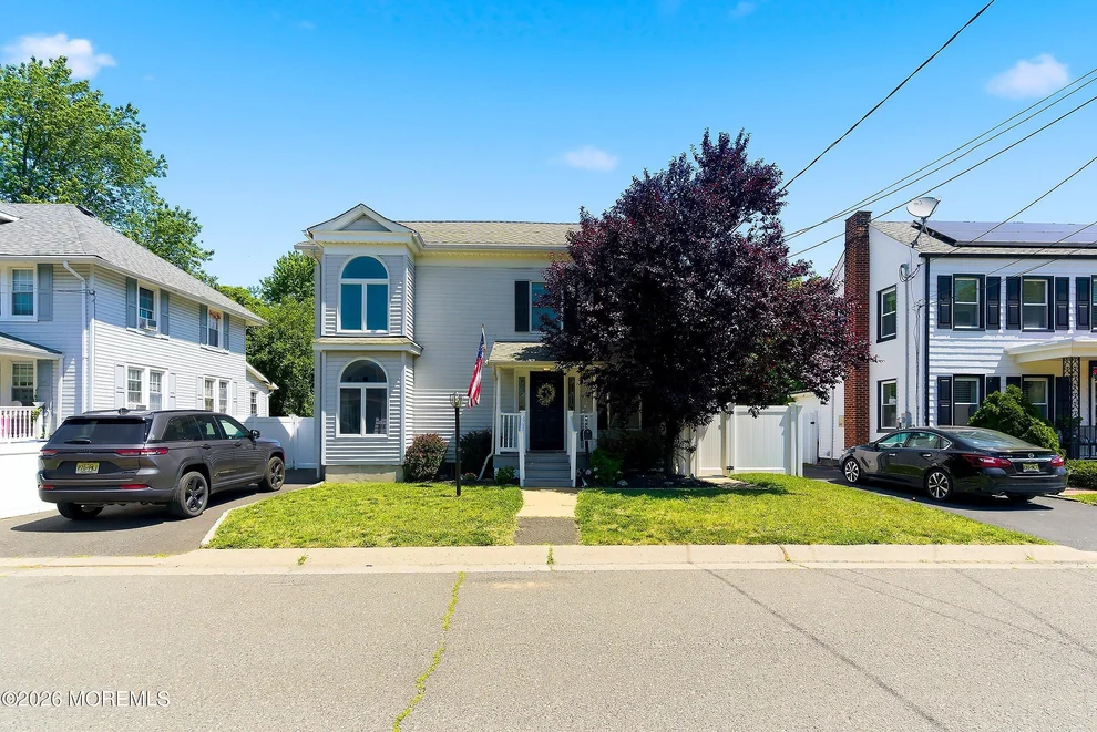 Unit for sale at 45 Compton Street, Belford, NJ 07718