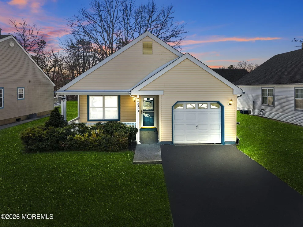 Unit for sale at 2373 Mount Hood Lane, Toms River, NJ 08753