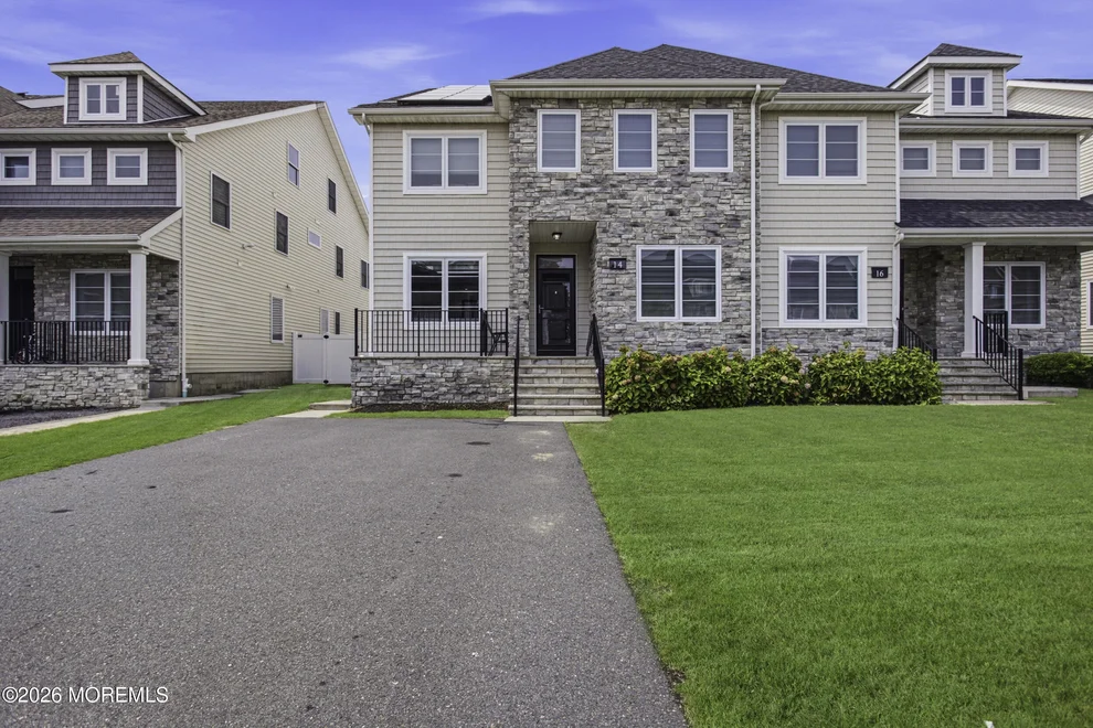 Unit for sale at 14 Majestic Way, Lakewood, NJ 08701