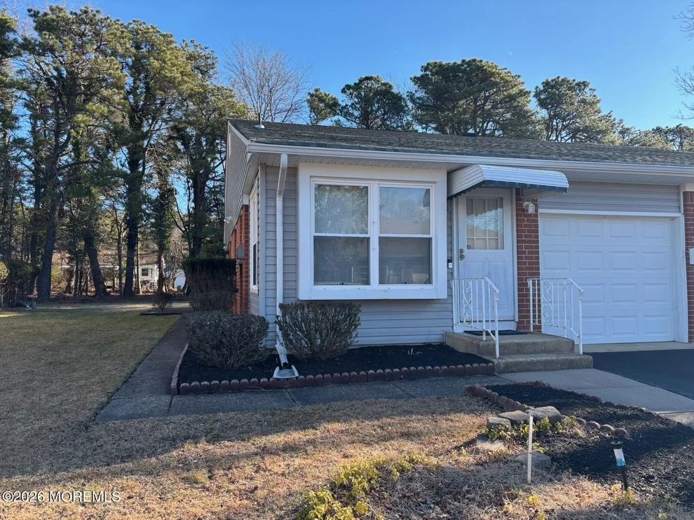 Unit for sale at 40 Hudson Parkway, Whiting, NJ 08759