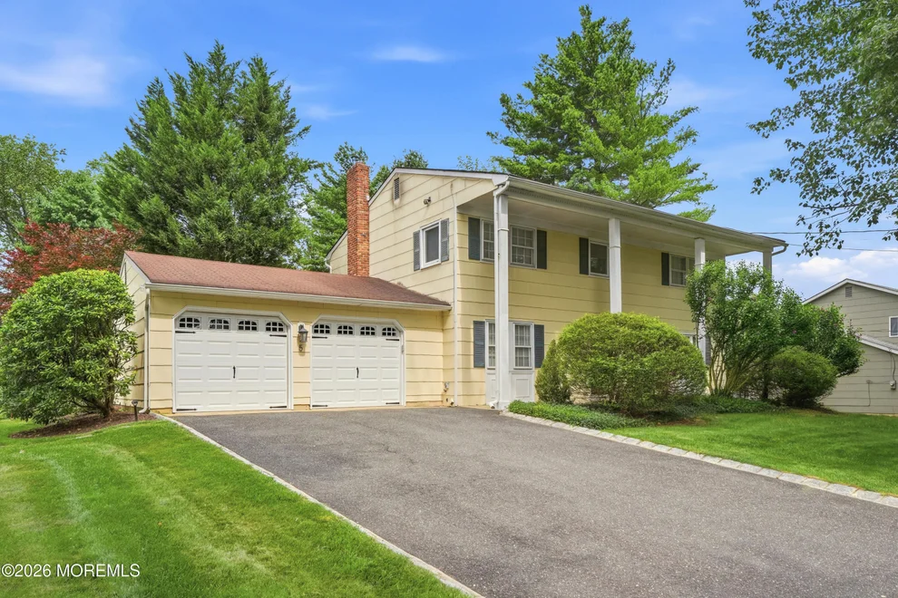 Unit for sale at 5 St Lawrence Way, Marlboro, NJ 07746