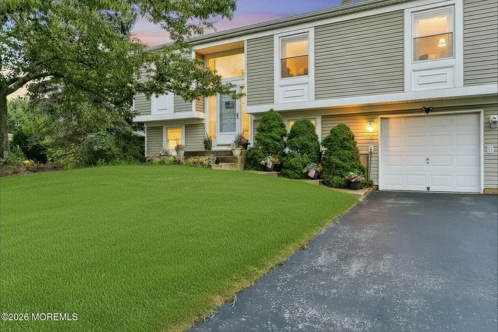 Unit for sale at 209 Hearth Court W, Lakewood, NJ 08701