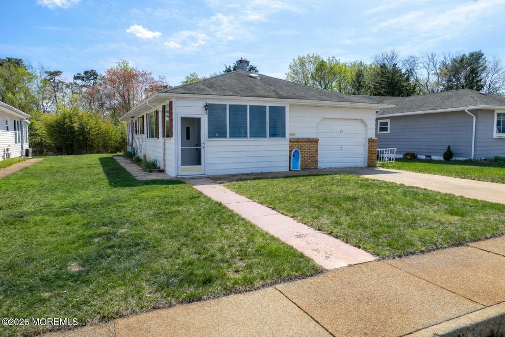 Unit for sale at 23 Barbados Drive S, Toms River, NJ 08757